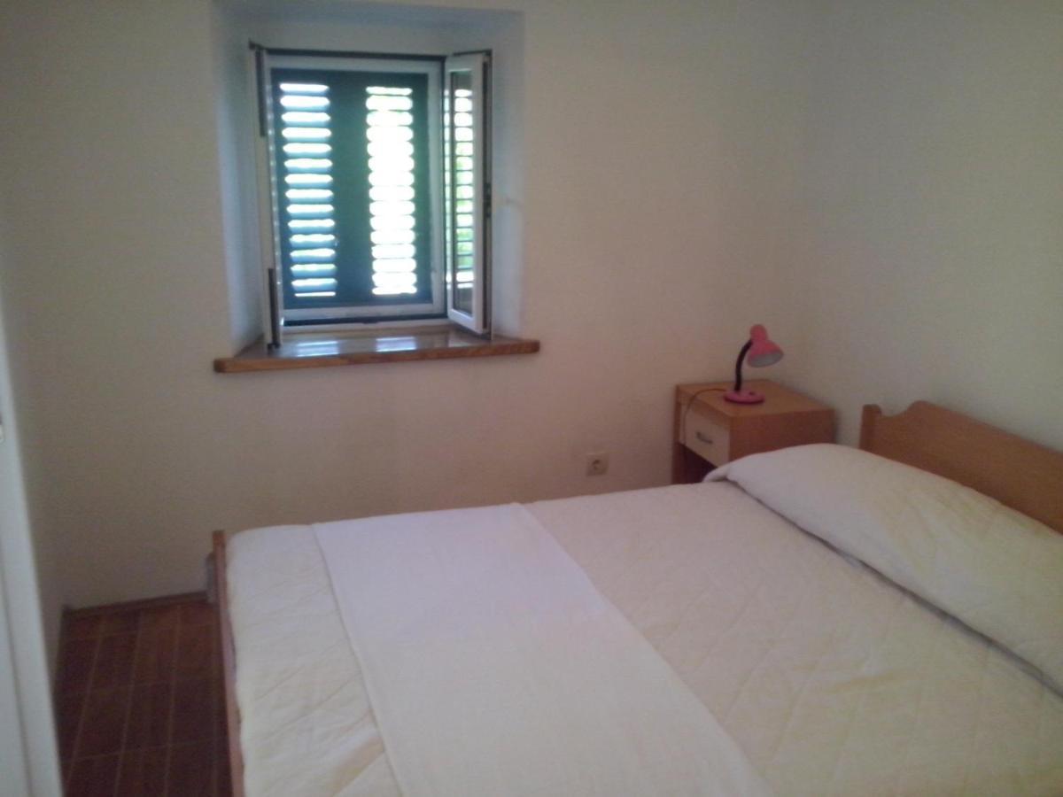 Apartments By The Sea Sumartin, Brac - 11658 Экстерьер фото