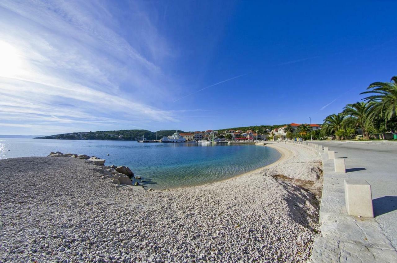 Apartments By The Sea Sumartin, Brac - 11658 Экстерьер фото